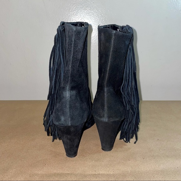 BEBE BLACK SUEDE FRINGE BOOTS SIZE 8 ! - Picture 4 of 7